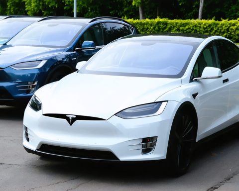 The Great Electric Race: Is Tesla’s High-Octane 4680 Cell or BYD’s Sturdy Blade Battery Leading the Charge? The Great Electric Race: Is Tesla’s High-Octane 4680 Cell or BYD’s Sturdy Blade Battery Leading the Charge?