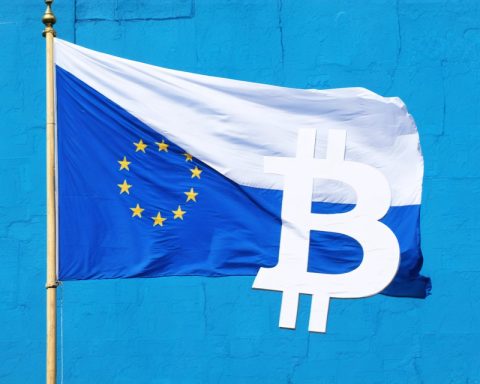 Crypto Giants Expand in El Salvador Despite IMF Challenges Crypto Giants Expand in El Salvador Despite IMF Challenges